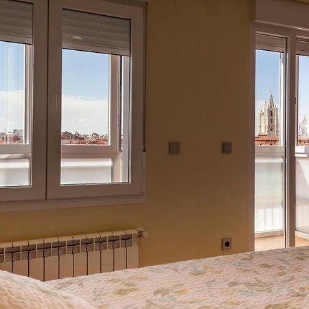 The View - Apartamento Reformado Con Vistas A La Catedral - Leonapartamentos Εξωτερικό φωτογραφία