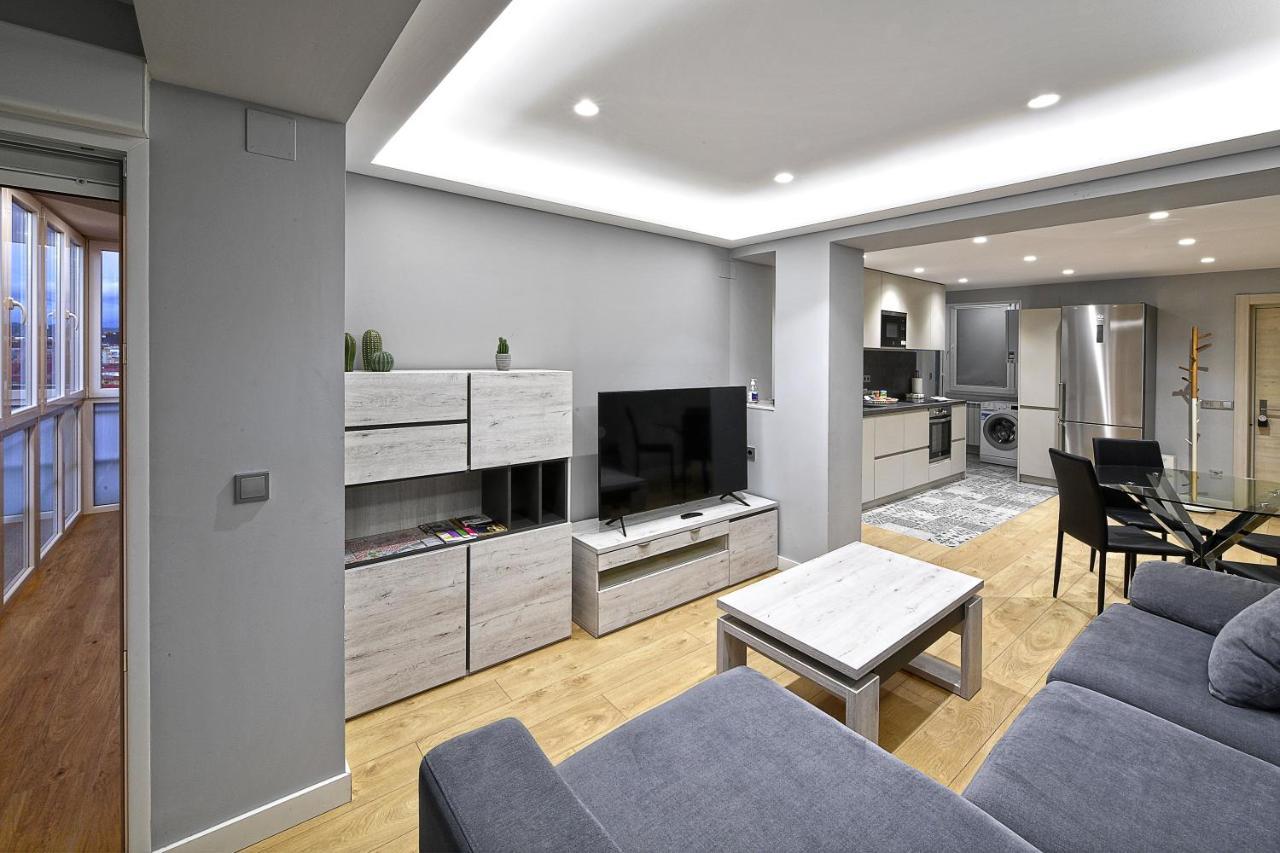 The View - Apartamento Reformado Con Vistas A La Catedral - Leonapartamentos Εξωτερικό φωτογραφία